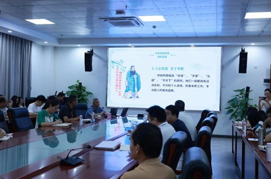 我校开展扬师德正师风专题教育活动